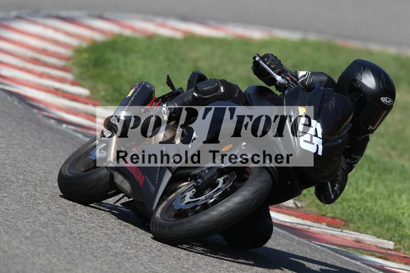 Archiv-2022/57 29.08.2022 Plüss Moto Sport ADR/Einsteiger/55